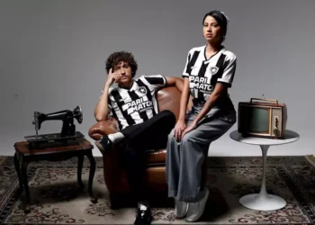 Camisa do Botafogo é a mais bonita de todos os continentes em votação entre 12 instituições
