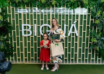 Empresária da Lavô Cachoeiro/ES recebe Prêmio Biguá que reconhece projetos sustentáveis