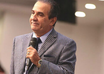 Tagarela nos palanques da Direita mas em silêncio na sala da Polícia Federal: Pastor Malafaia quieto