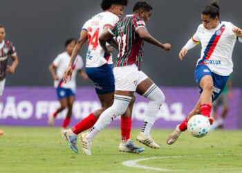 bahia-arranca-empate-com-fluminense-no-brasileiro-feminino